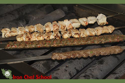 دوره تخصصی پخت انواع کباب در مدرسه آشپزی ایران